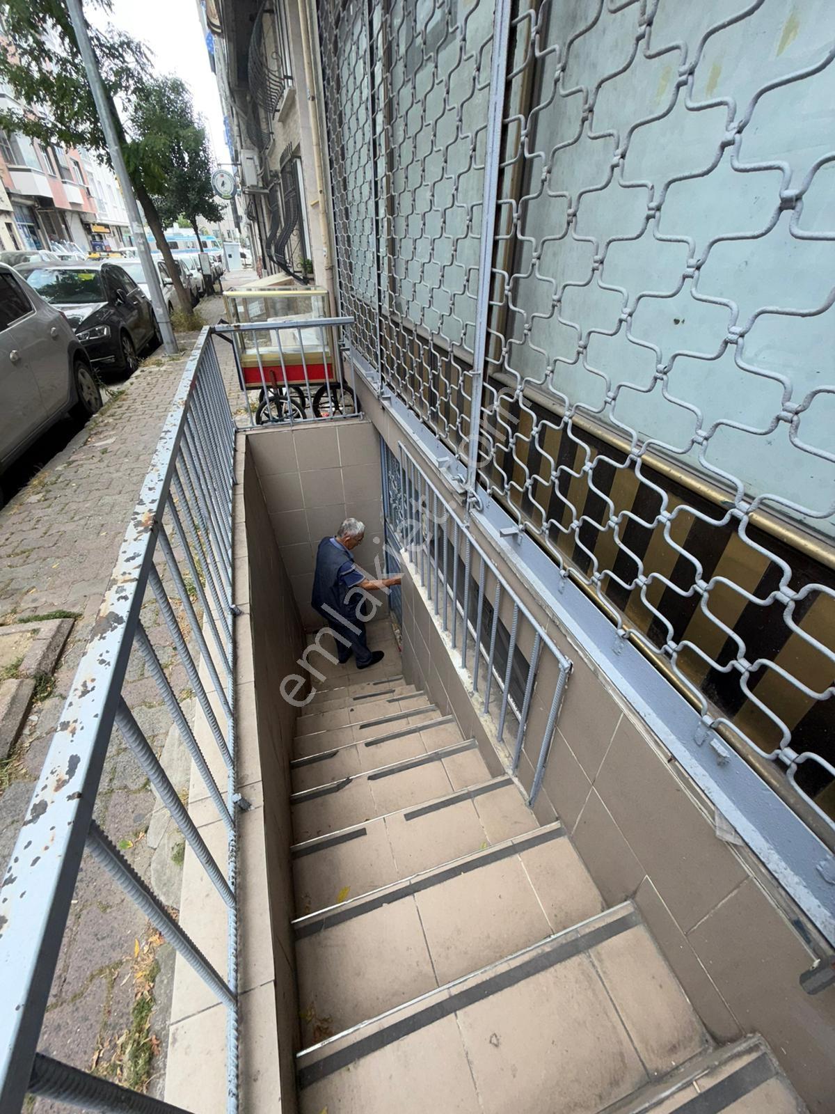 Vefa Group İnşaat'tan Kelepir 100 M2 Dopulu Dükkan - Görsel 6