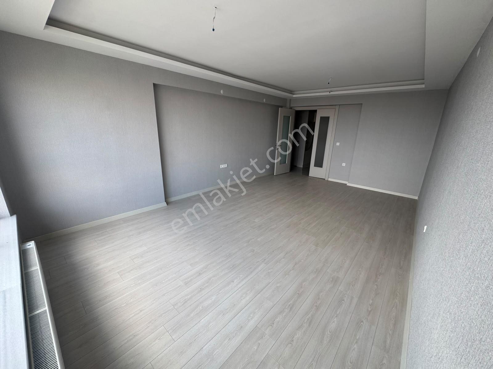 Törekent Mahallesinde Metro Yakını Full Yapılı 4+1 Kiralık Daire - Görsel 16