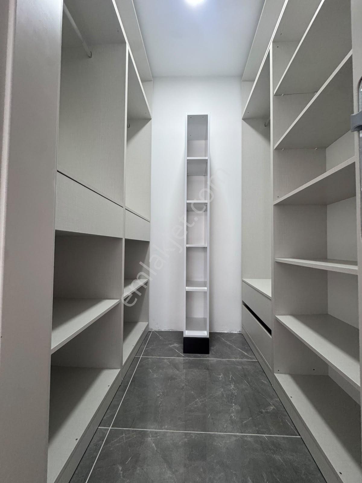 Törekent Mahallesinde Metro Yakını Full Yapılı 4+1 Kiralık Daire - Görsel 27