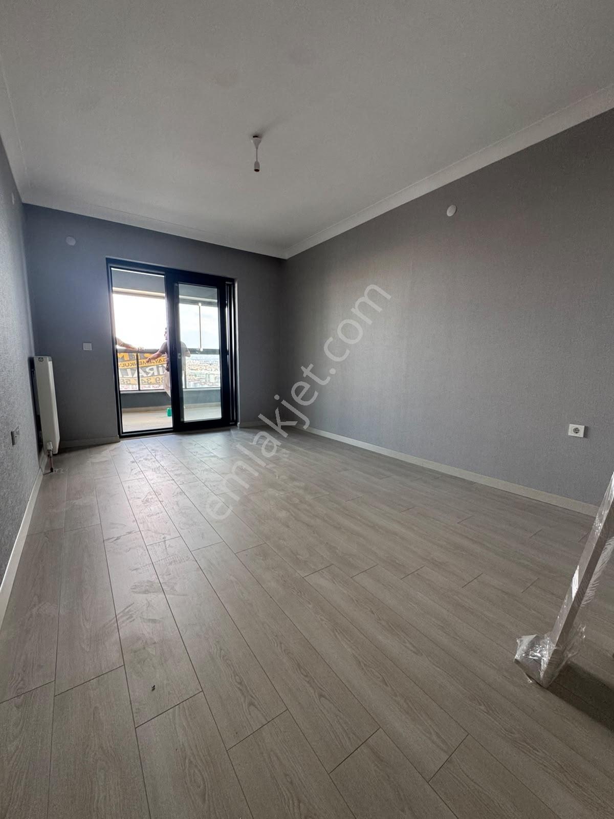 Törekent Mahallesinde Metro Yakını Full Yapılı 4+1 Kiralık Daire - Görsel 2
