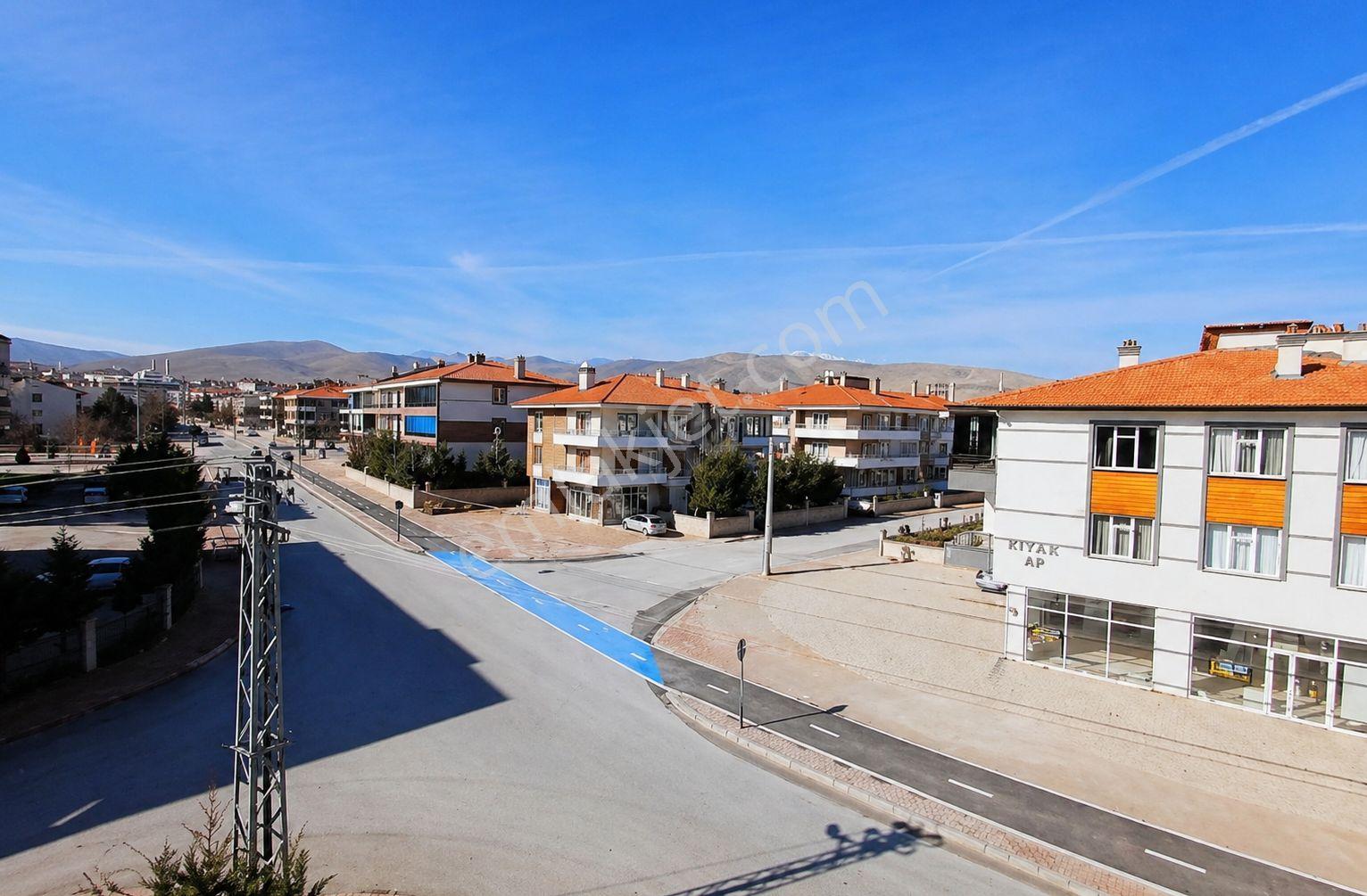 Sahibinden 3,5+1 Kızartma Mutfaklı Komisyon Masrafsız Lüks Daire - Görsel 8