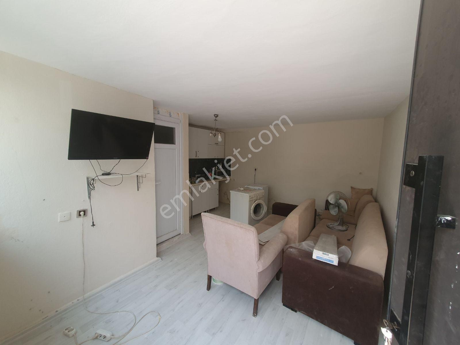 Kuşadası Türkmen Mahallesi'nde Merkezi Konumda Boş.1+1.kiralık - Görsel 10