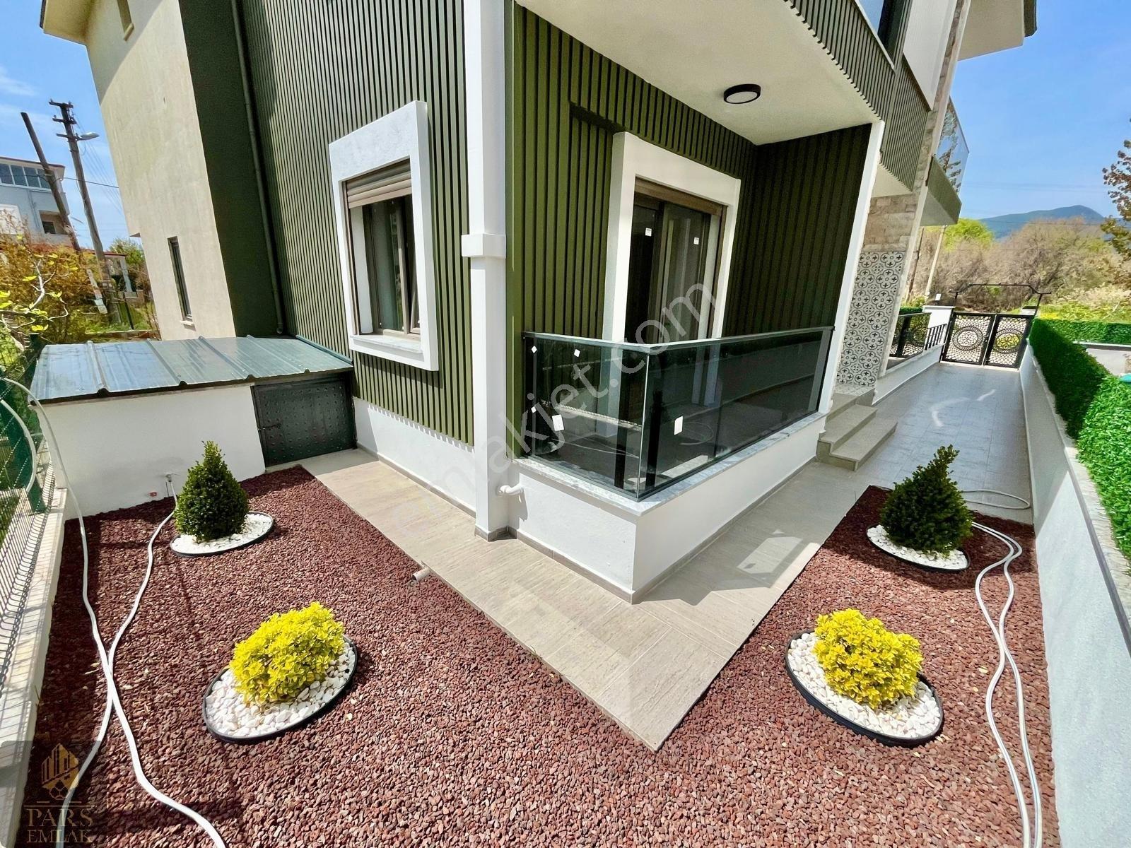 Parstan Tahtakuşlarda Müstakil Bahçeli Denize 50m Lüks 3+1 Villa - Görsel 23