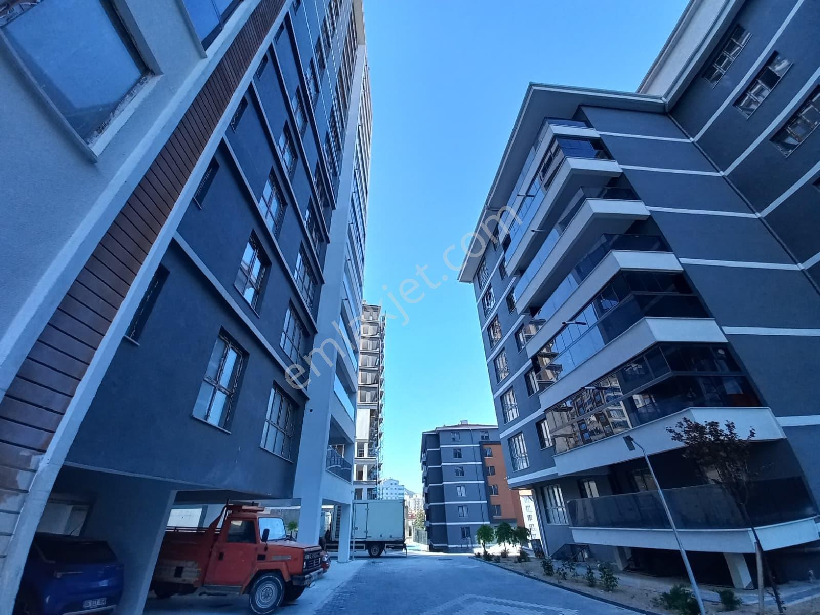 Fahri Korutürkte Park Valley Towersda Satılık 3+1 Daire - Görsel 33