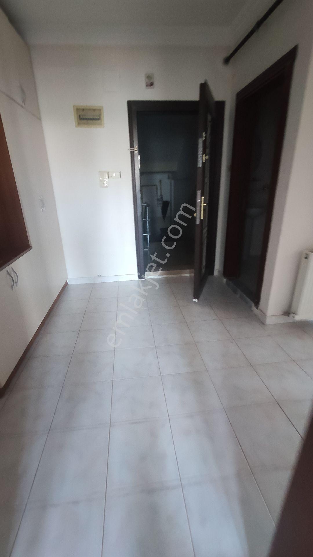 Pınarbaşı Mahallesi'nde 3+1 Kiralık Daire