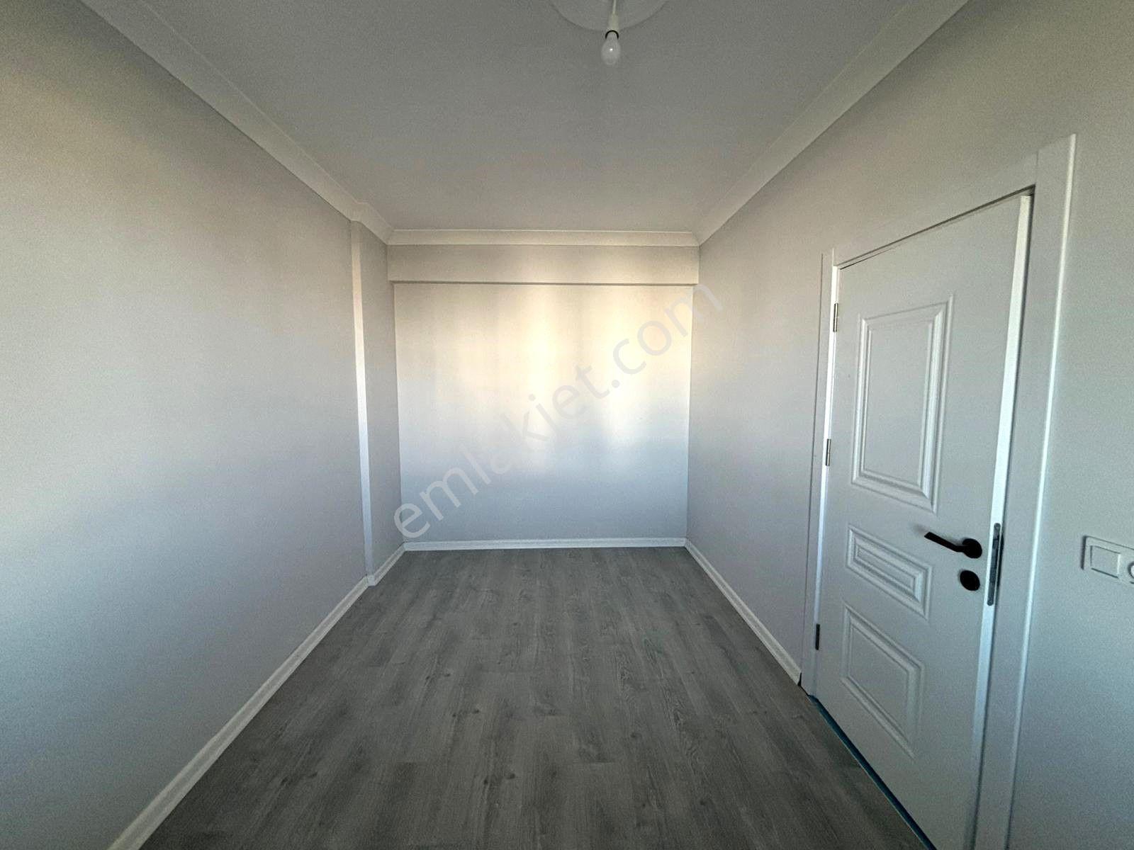 **eryıldız Gayrimenkul'den**site İçinde Kiralık Balkonlu Lüx 2+1 - Görsel 14