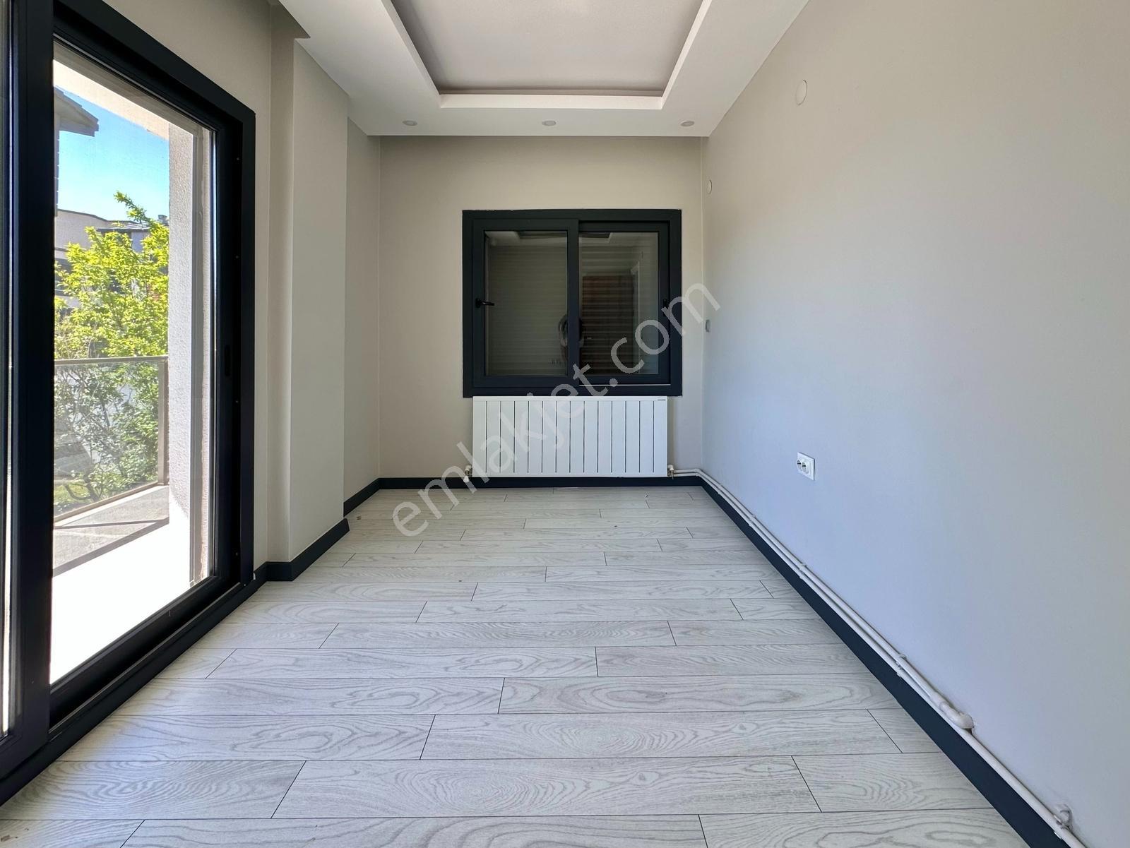 Yukarıkızılca'da Merkezi Konumda Müstakil 4+1 Özel Yapım Villa - Görsel 24