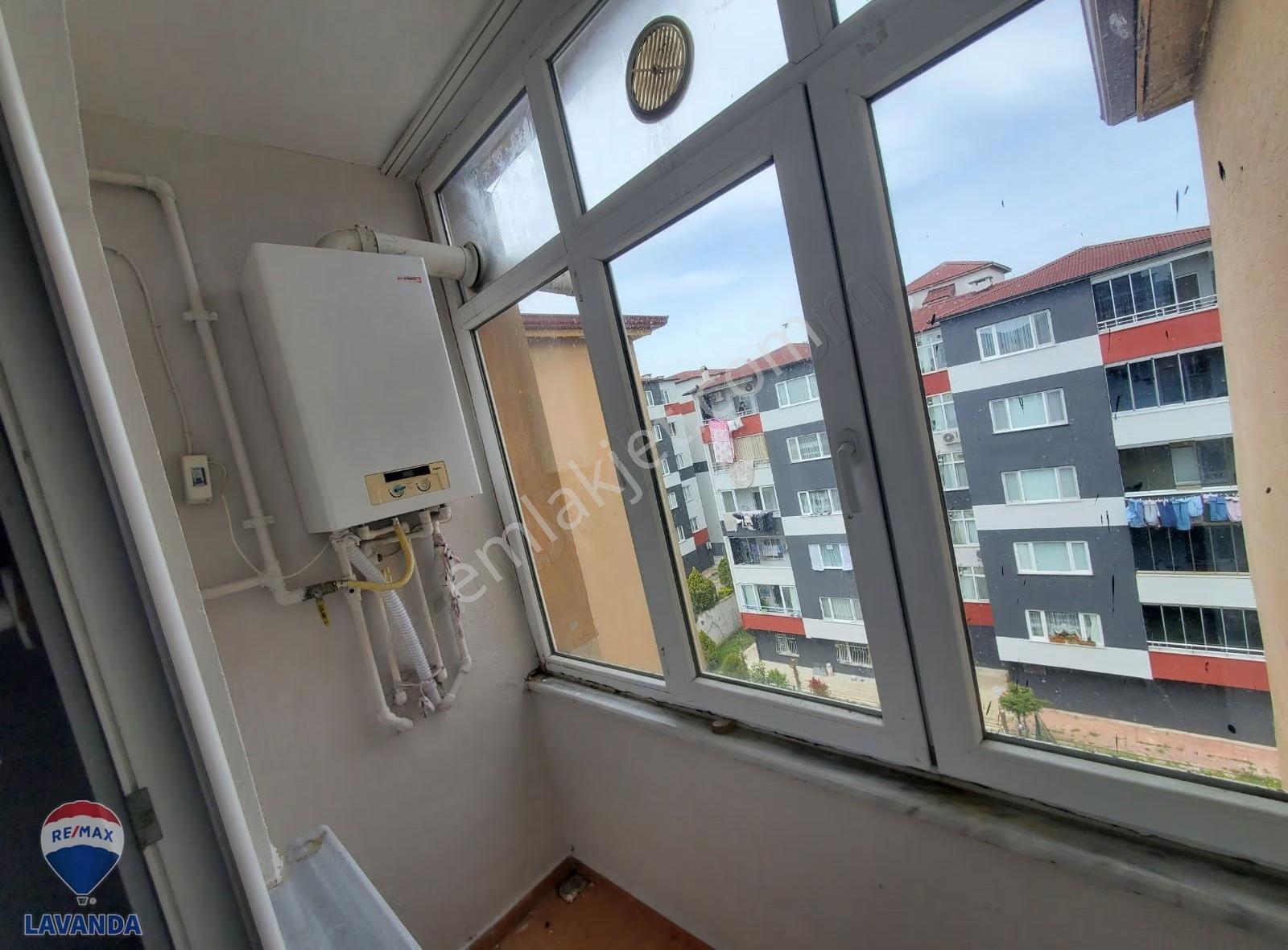 Re/max Lavanda Dan 3+1 130 M2 Havuzlu Site İçerisinde - Görsel 16