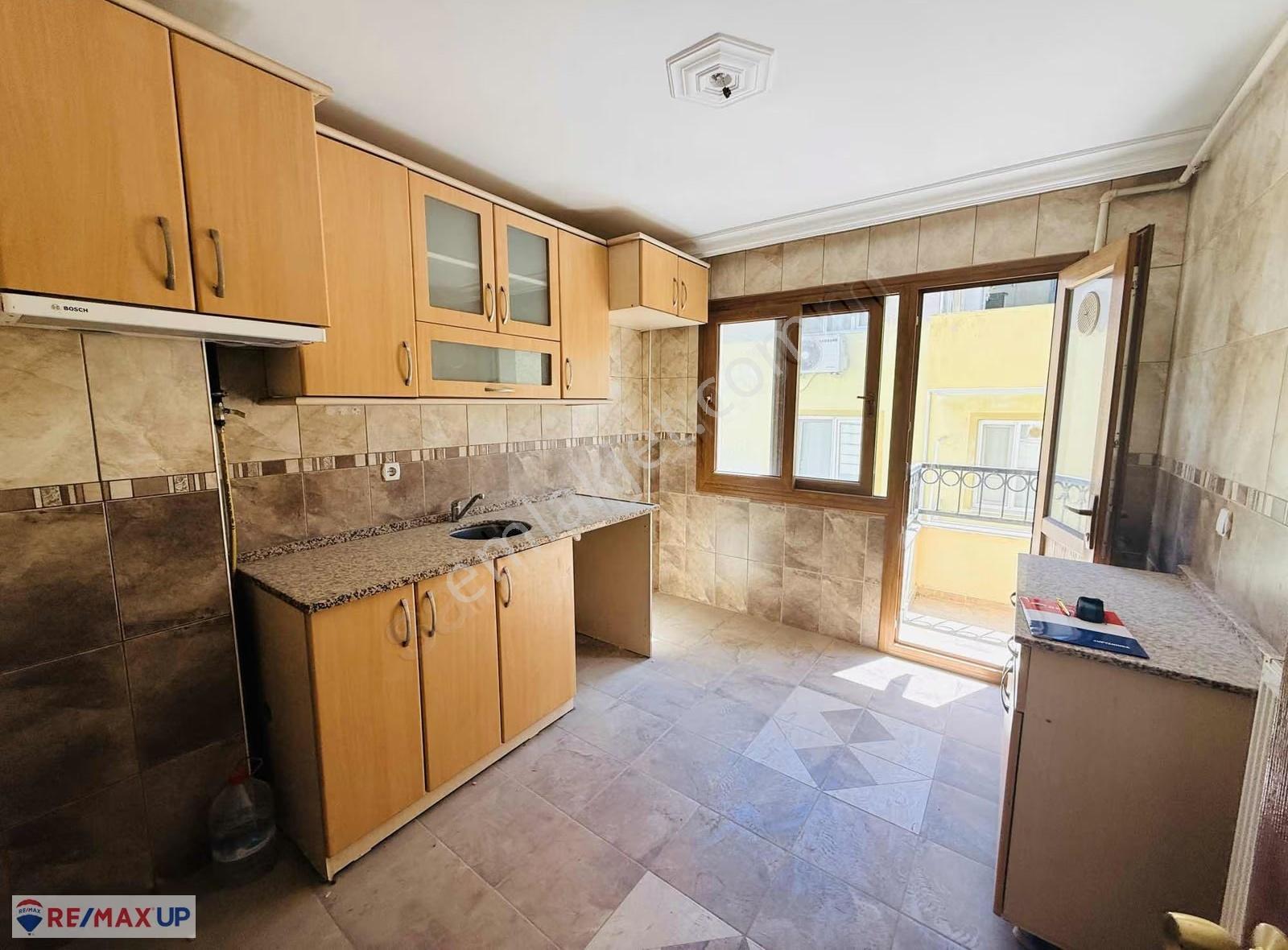 Pınarbaşı Merkezi Konum Doğalgazlı Geniş Ferah Kiralık 3+1 Daire - Görsel 28