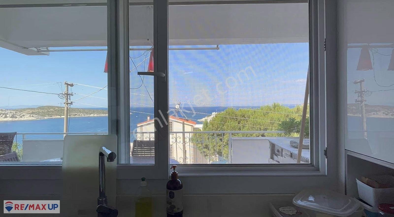 Karaburunda İskeleye Hakim Panoramik Deniz Manzaralı Villa - Görsel 33