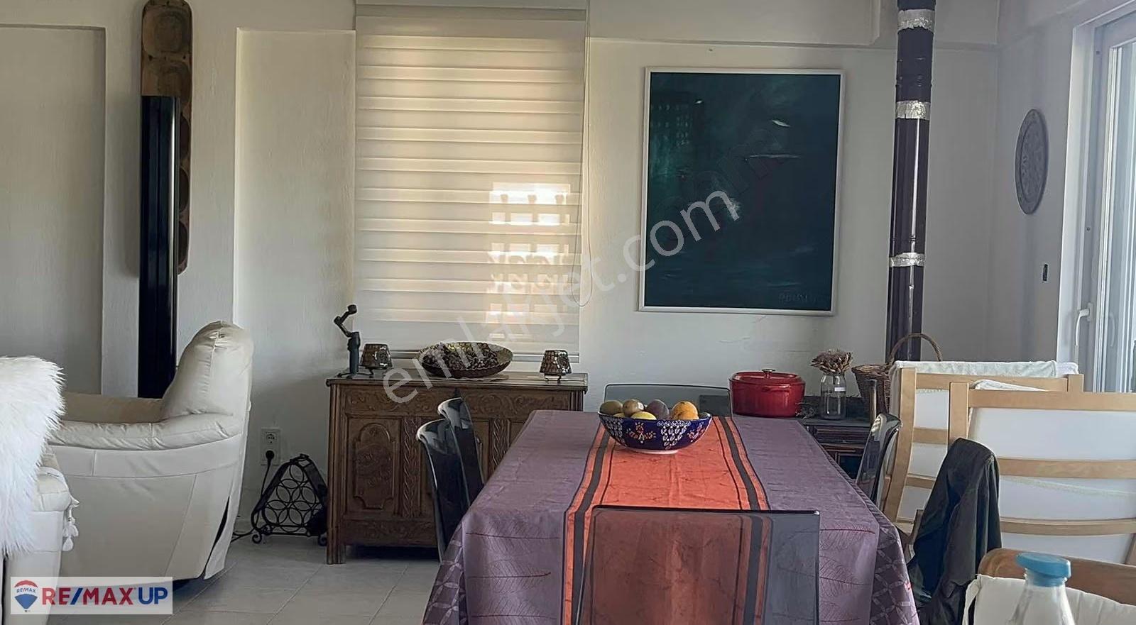 Karaburunda İskeleye Hakim Panoramik Deniz Manzaralı Villa - Görsel 8