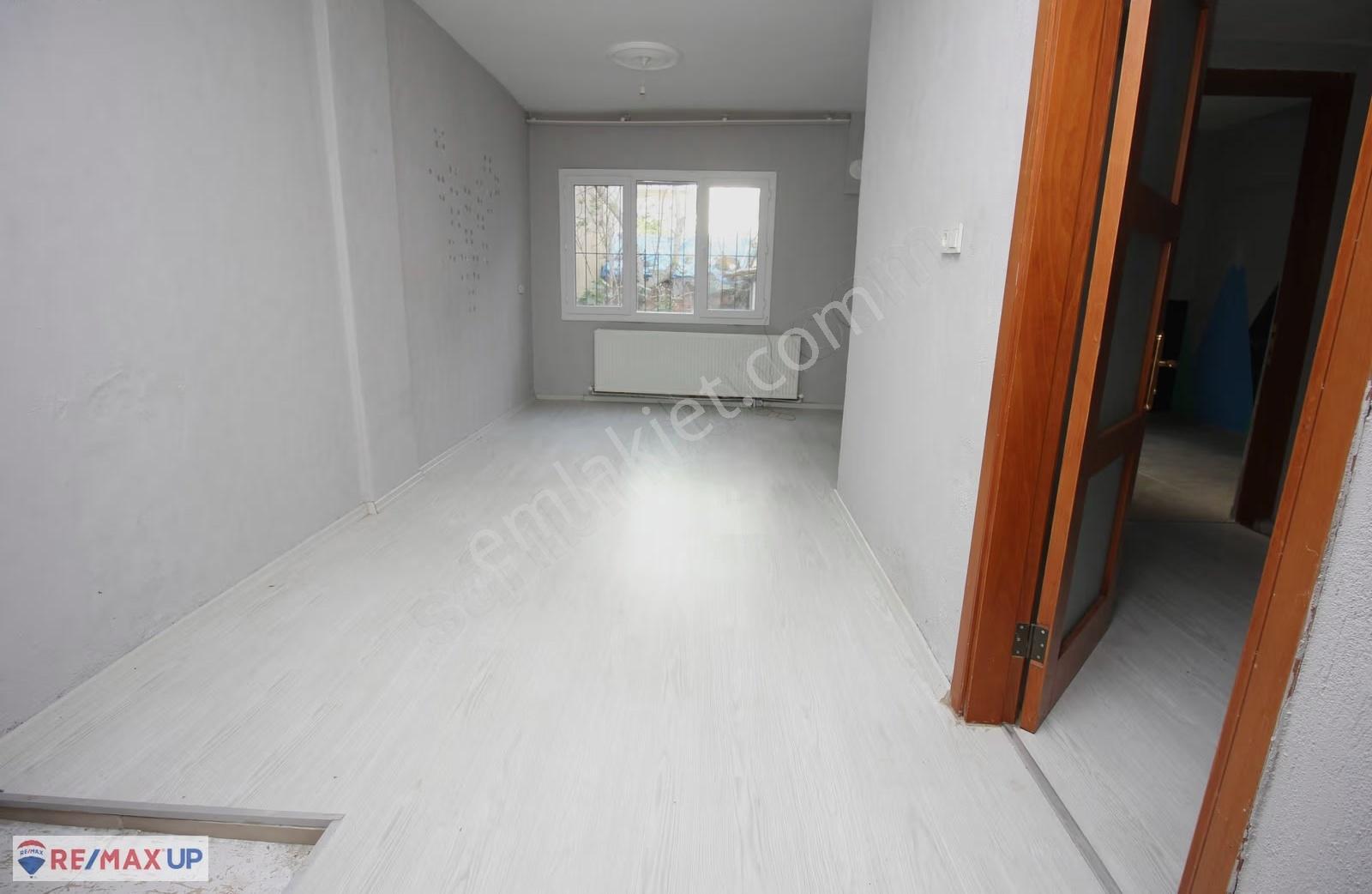 Buca Çamlıkule Mah Müstakil Bahçeli Doğalgazlı 2+1 Kiralık Daire - Görsel 17