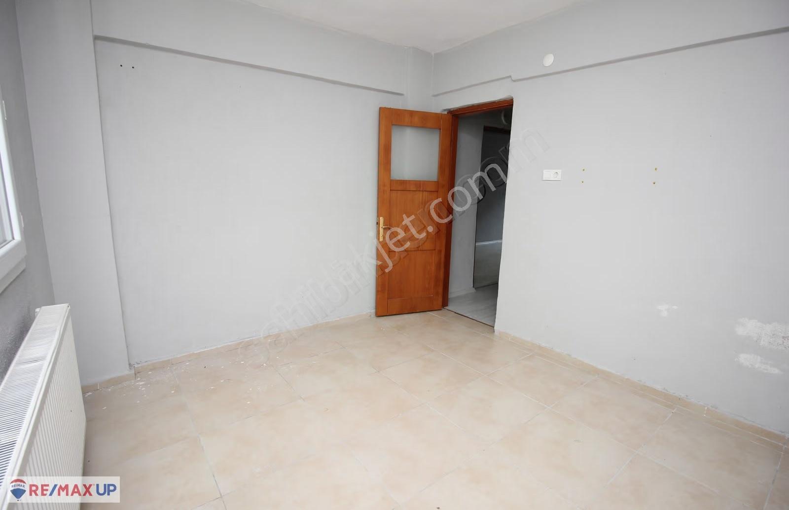 Buca Çamlıkule Mah Müstakil Bahçeli Doğalgazlı 2+1 Kiralık Daire - Görsel 32