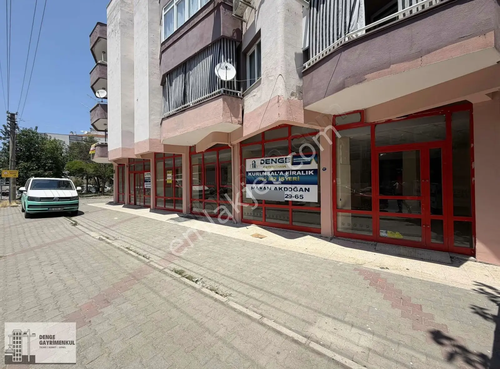 Denge'den Buca Fırat Mah_de 350 M2 Düz Zemin Kiralık İşyeri