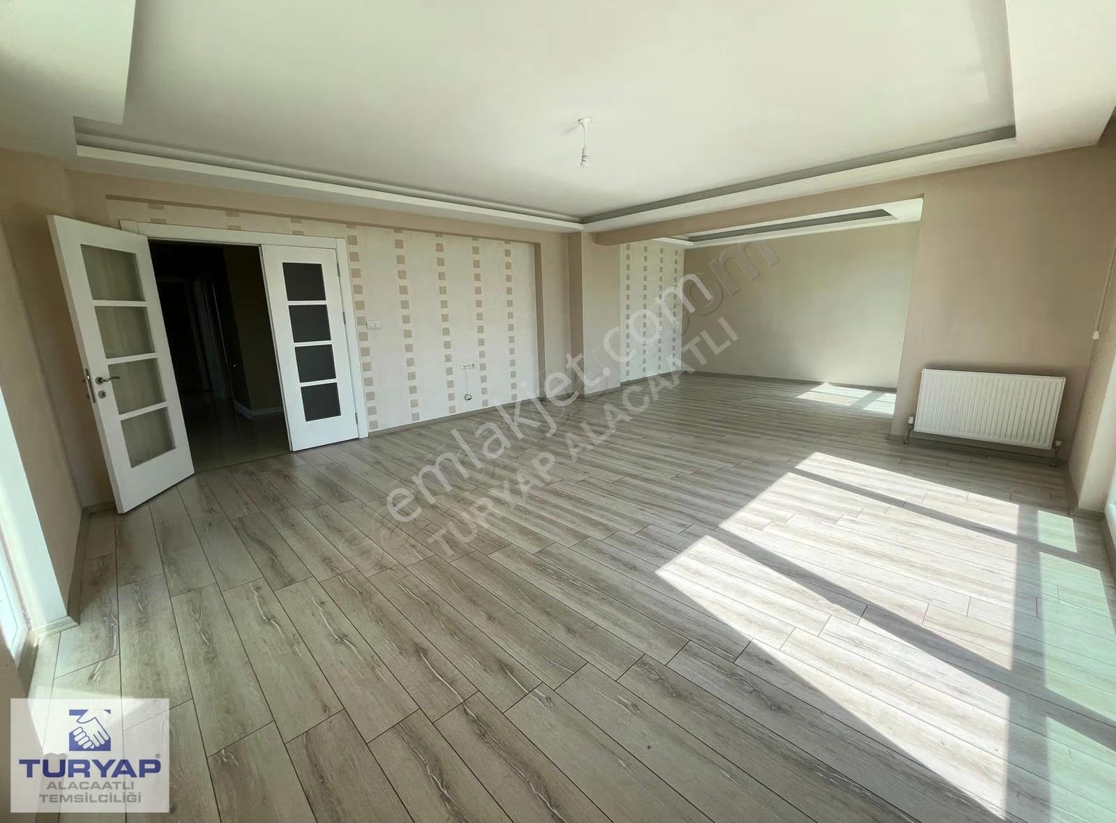 Turyap'tan Bağlıca Merkez'de Manzaralı 150 M2 3+1 Kiralık - Görsel 15