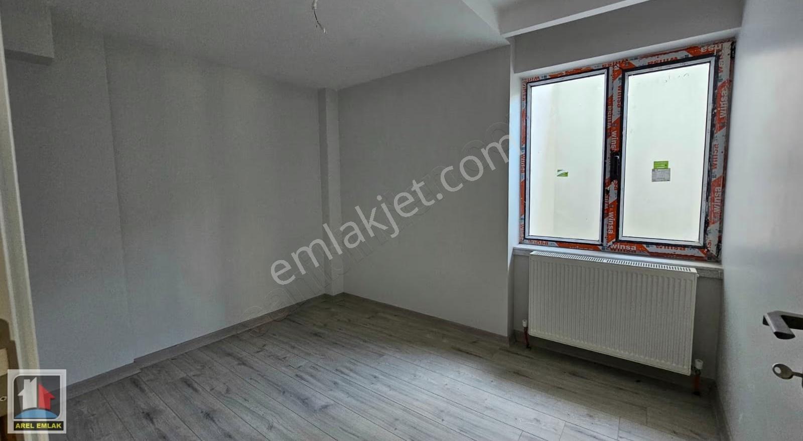 Arel'den Beşevler'de Mfç'de Yenibina Sıfır Bahçe Kat Kombili 2+1 - Görsel 14