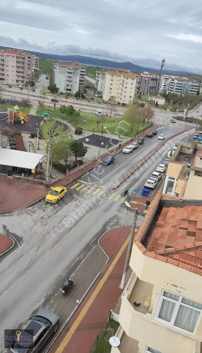 Esenler Barış Caddesi 3+1 Ara Kat (a'dan Z'ye Yenilenmiş) - Görsel 4