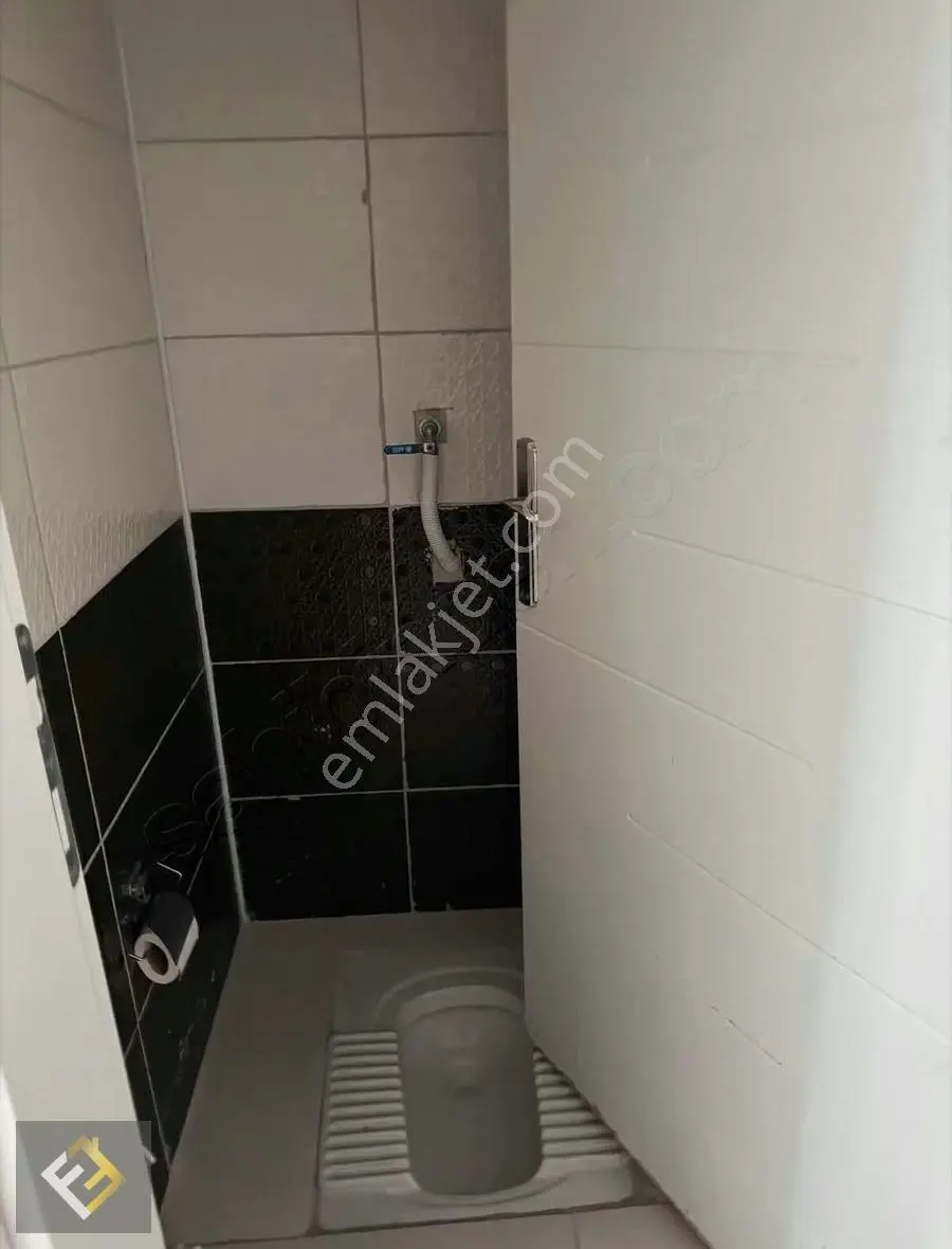 Furkan Emlaktan Çay Merkezde 2+1 Kiralık Lüx Daire - Görsel 2
