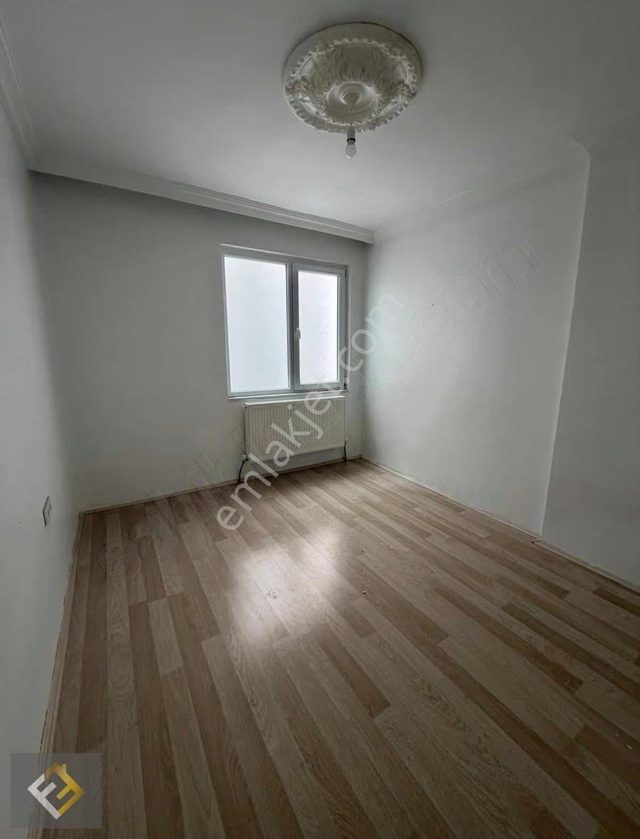 Furkan Emlaktan Çay Merkezde 2+1 Kiralık Lüx Daire - Görsel 11