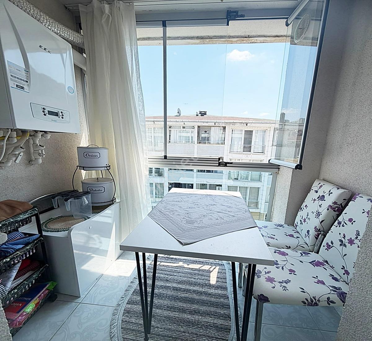 Acil Satılık ! Metrobüse 5dk Çift Balkon Öncephe 2+1 100m² Daire - Görsel 28