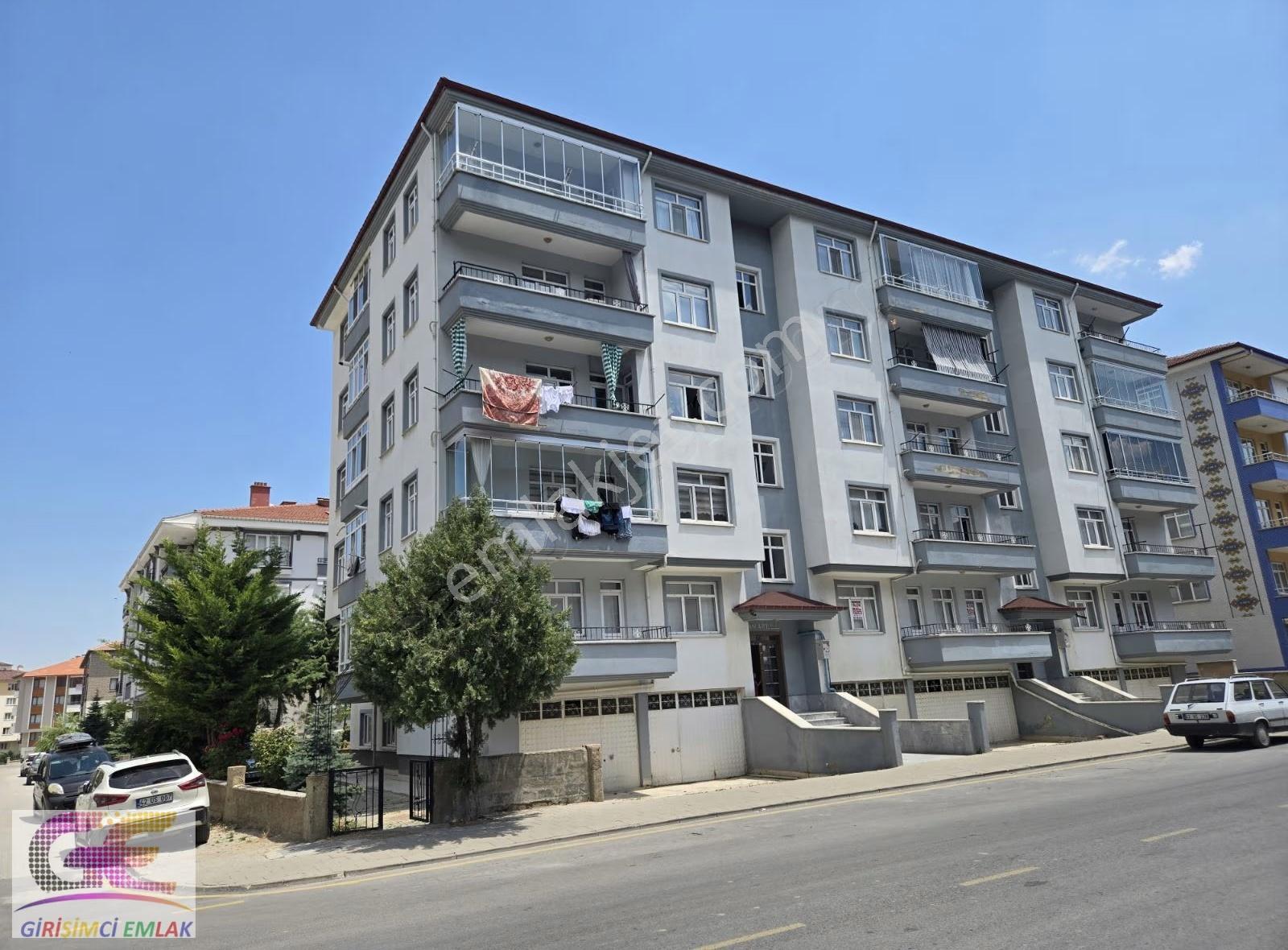 3+1 Arakat Asansörlü Daire Hemde Yarenlerin Kalbinde