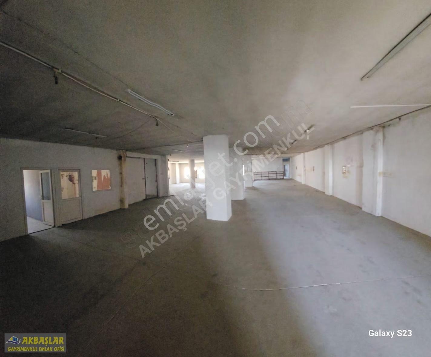 Akbaşlar Gayrimenkul'den Sanayi Merkezde Kiralık İmalathane - Görsel 3