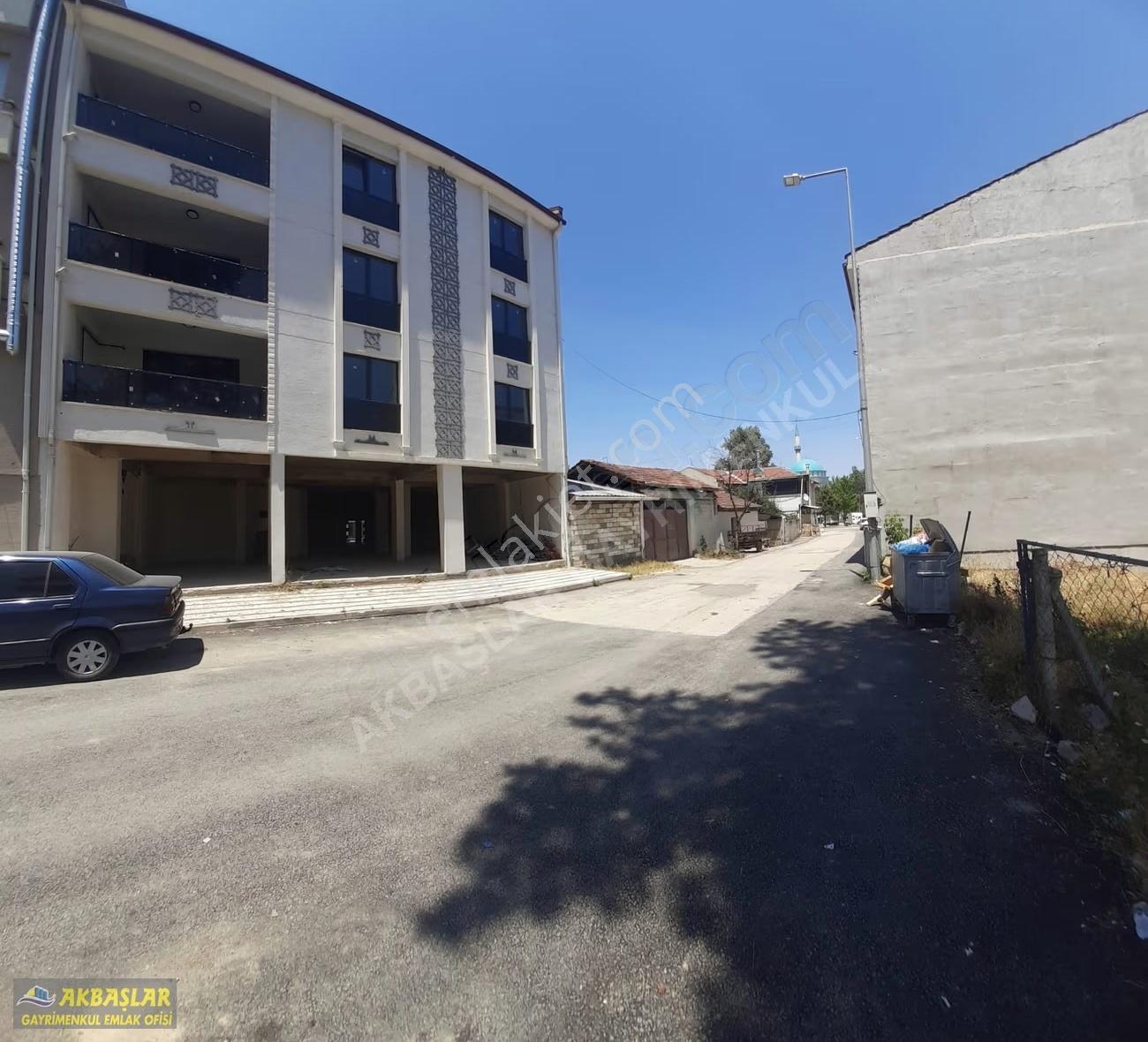 Akbaşlar Gayrimenkulden Cerrah Meydan Kiralık Çift Cephe İşyeri - Görsel 5