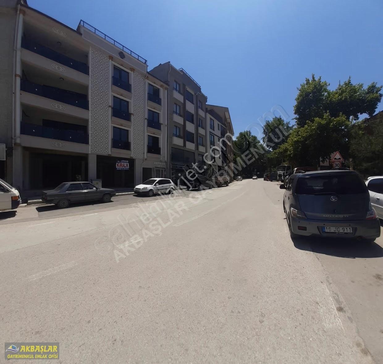 Akbaşlar Gayrimenkulden Cerrah Meydan Kiralık Çift Cephe İşyeri - Görsel 4