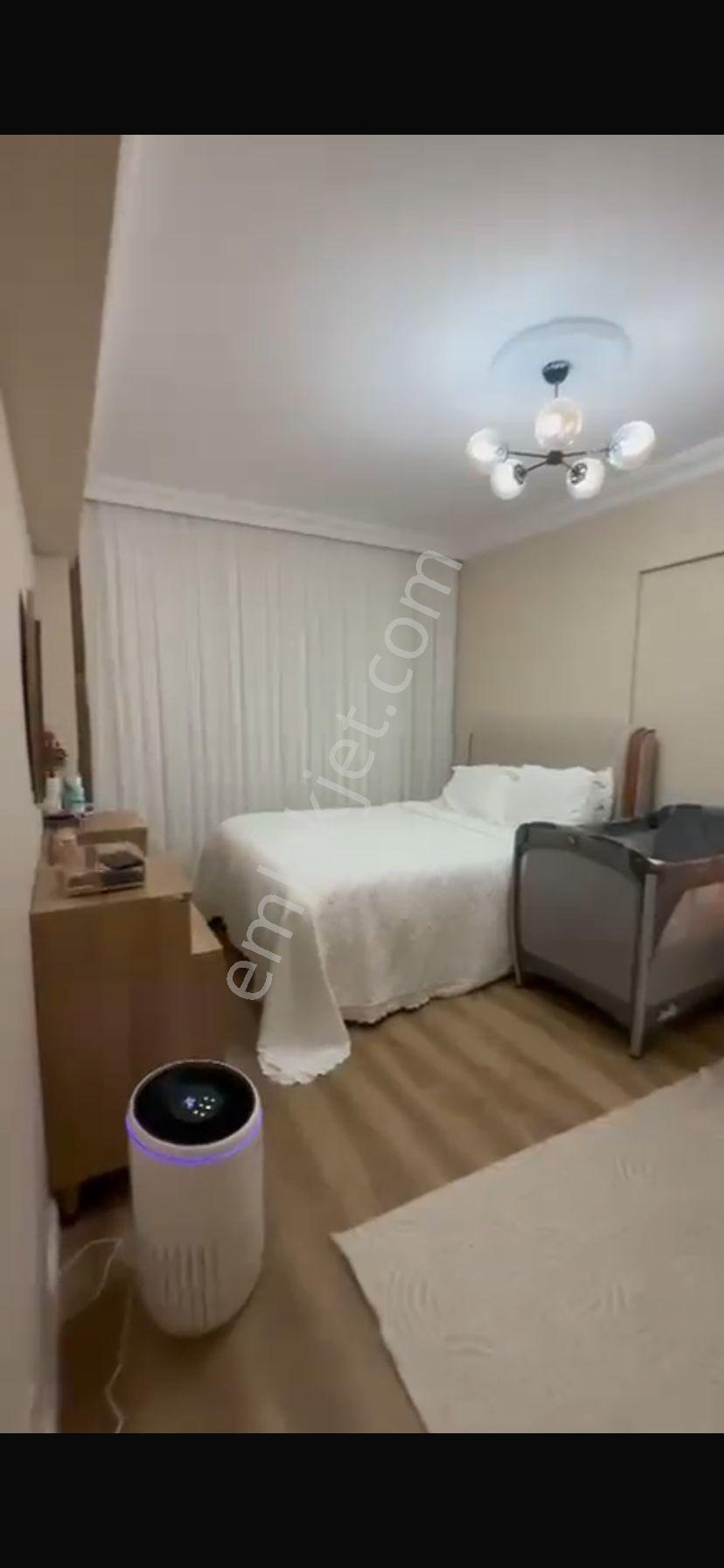 Esenyurt Merkezde Sitede Teraslı 3+1 Daire - Görsel 12
