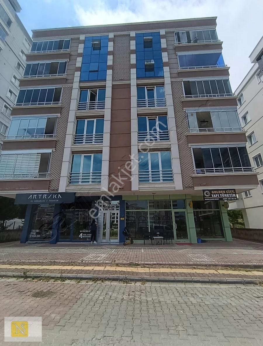 Nş Nazan'dan Satılık,kiracılı Yatırımlık İş Yeri/dükkan