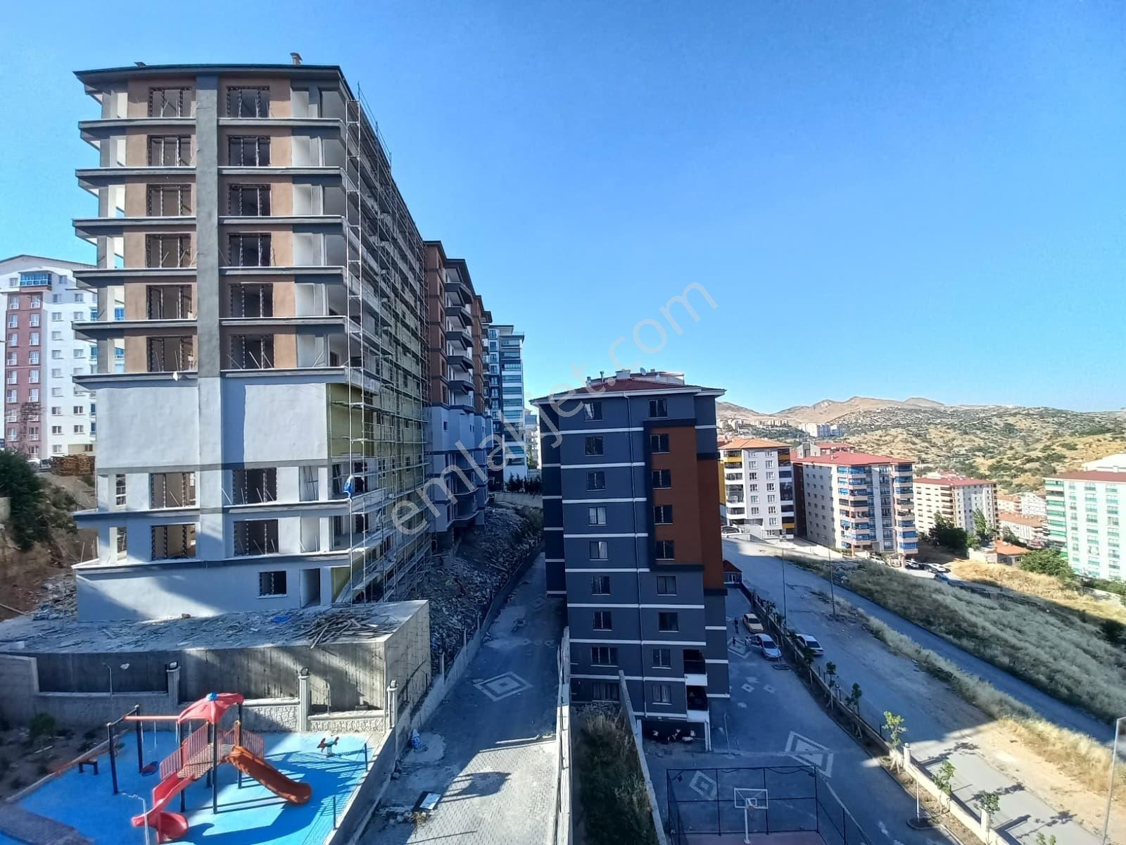 Fahri Korutürkte Park Valley Towersda Satılık 3+1 Daire - Görsel 11