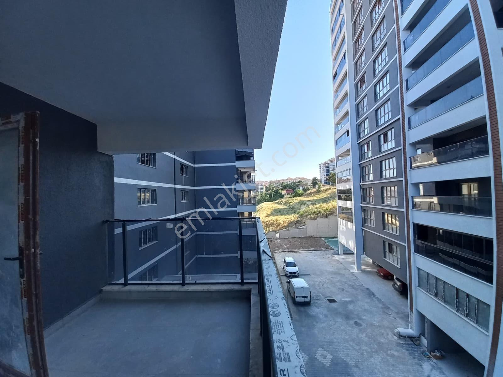 Fahri Korutürkte Park Valley Towersda Satılık 3+1 Daire - Görsel 19