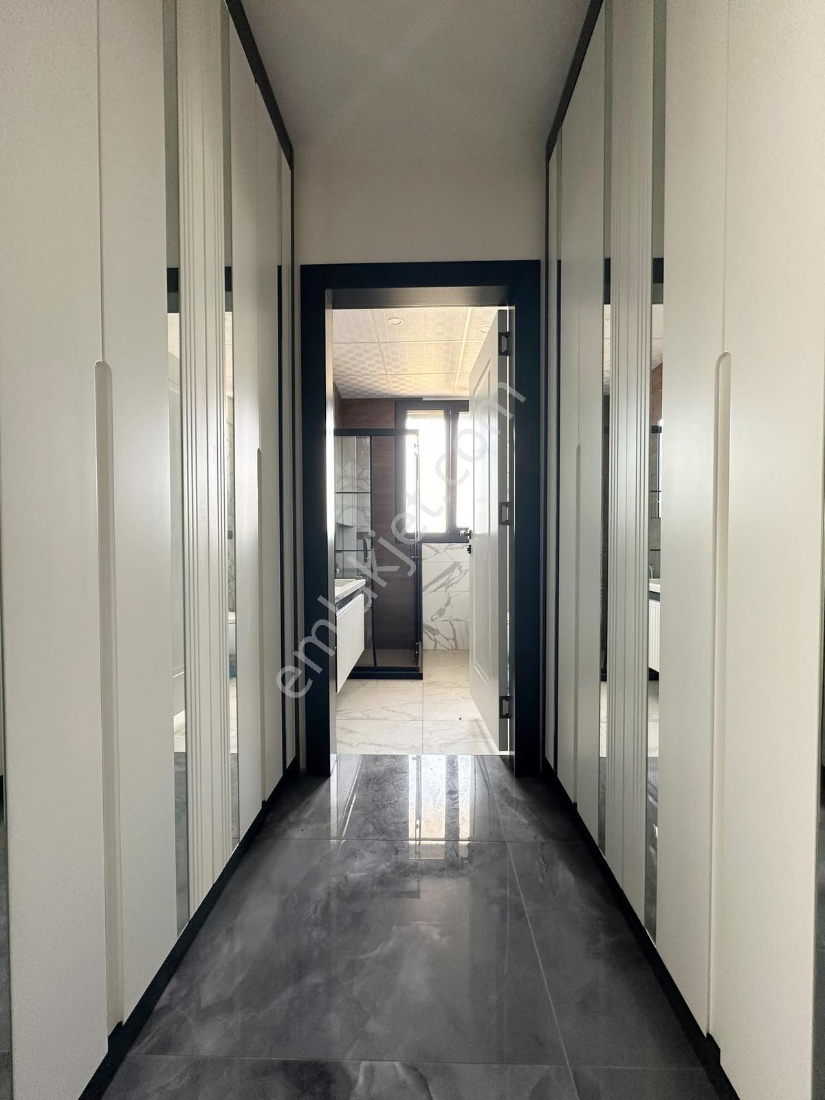 Adalet Mahallesine Komşu 5+1 340 M2 Satılık Müstakil - Görsel 26