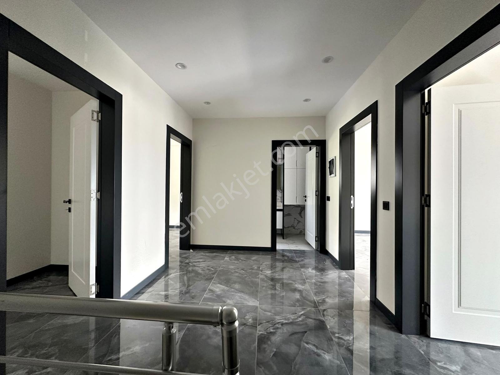 Adalet Mahallesine Komşu 5+1 340 M2 Satılık Müstakil - Görsel 14
