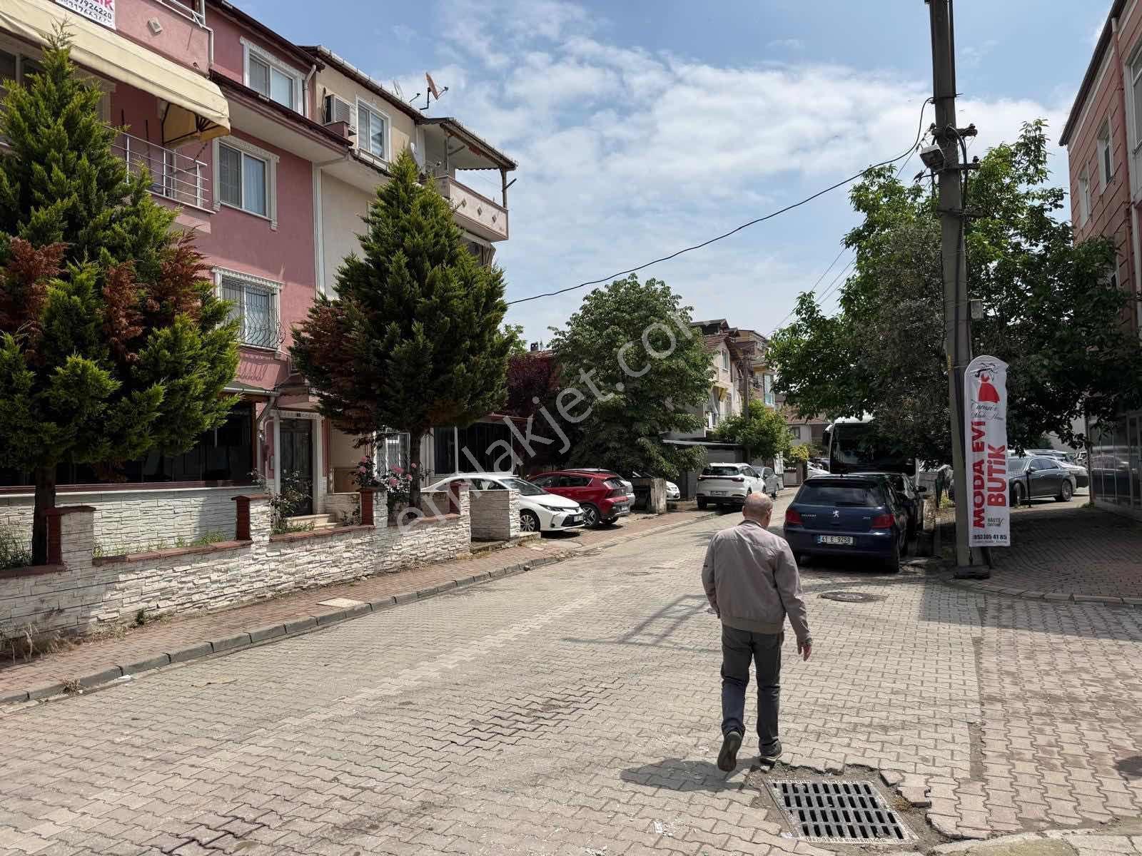 Konutix'ten İzmit Yenişehir'de Birlikte Satılık 2 Adet 3+1 Daire - Görsel 10