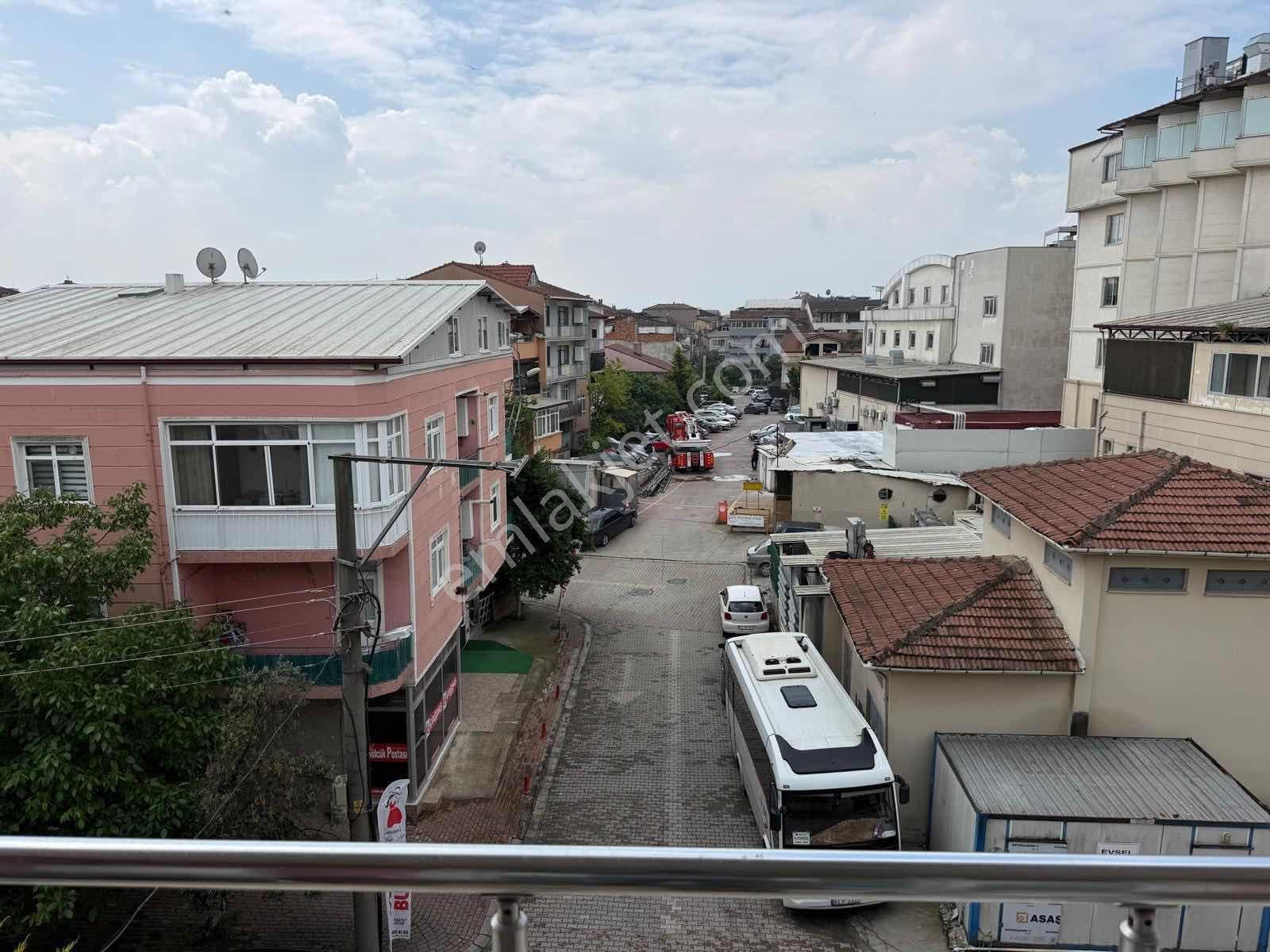 Konutix'ten İzmit Yenişehir'de Birlikte Satılık 2 Adet 3+1 Daire - Görsel 3
