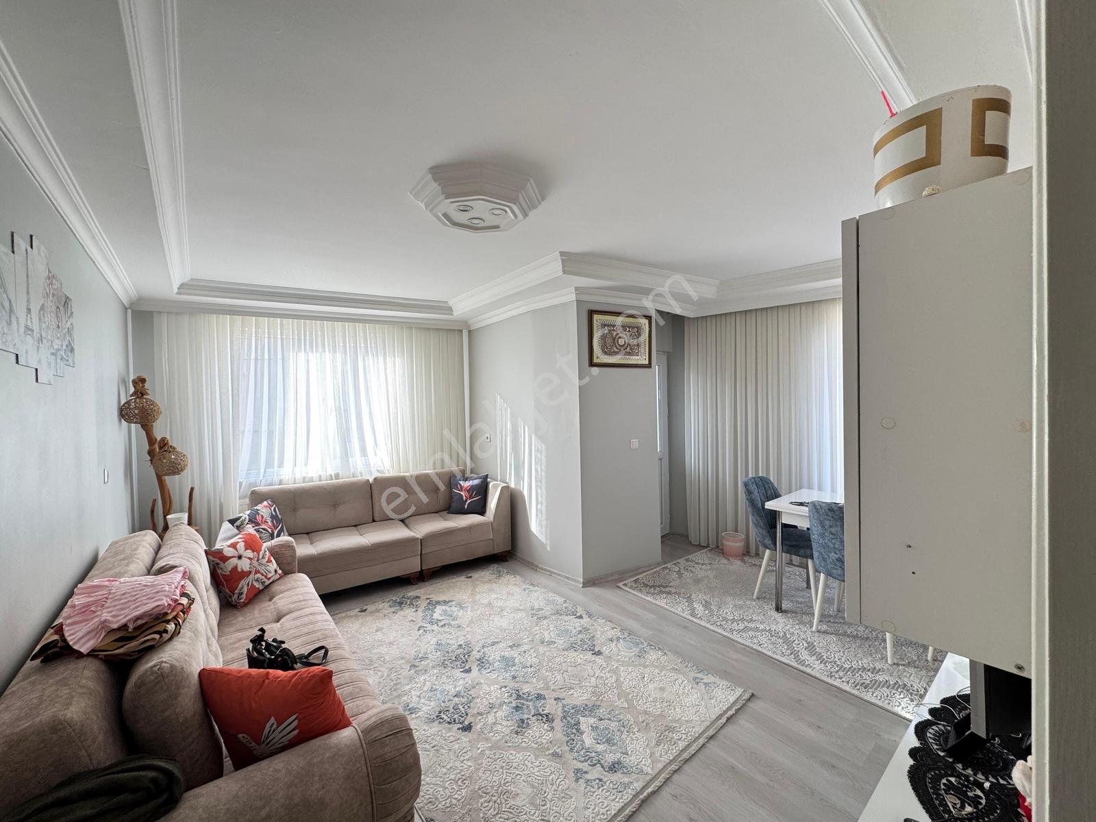 Gaziosmanpaşa Bağlarbaşıda Eşyasız 2 Yıllığına Kiralık 2+1 Daire