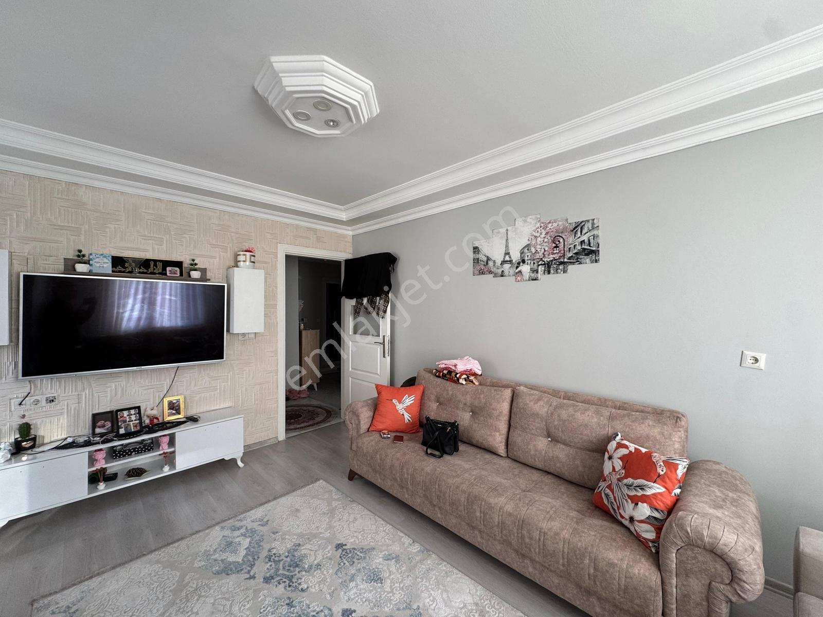 Gaziosmanpaşa Bağlarbaşıda Eşyasız 2 Yıllığına Kiralık 2+1 Daire - Görsel 6