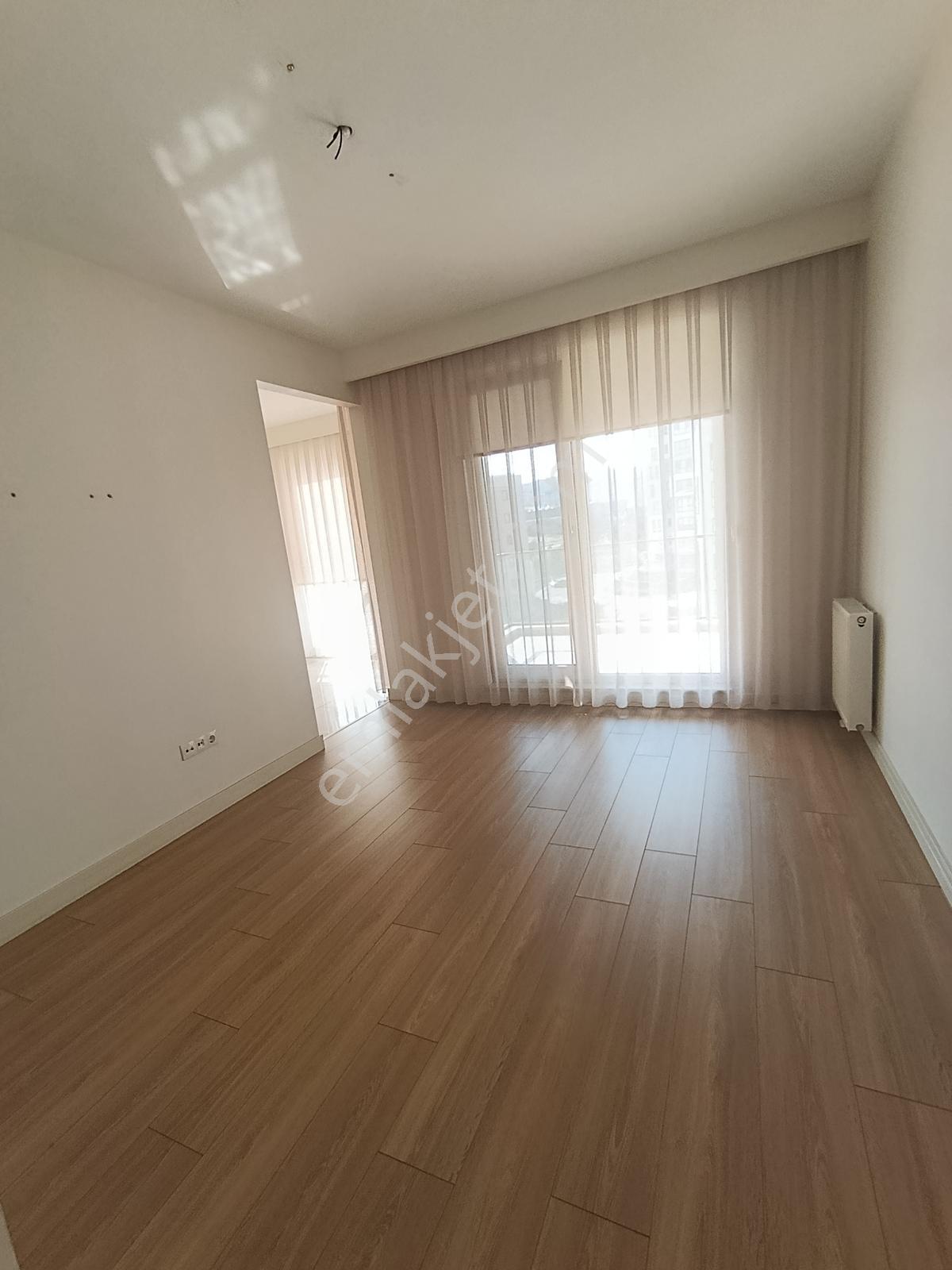 Sinpaş Aqua Cıty'de Peyzaj Manzaralı Kiralık 3+1 Daire - Görsel 12