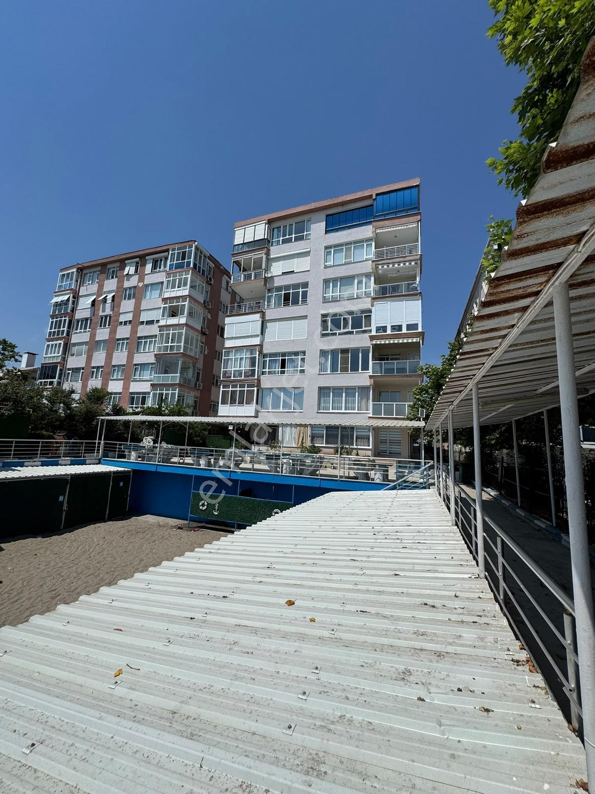 Büyükçekmece Kamilobada Kiralık 2+1 Daire Deniz Manzaralı - Görsel 17