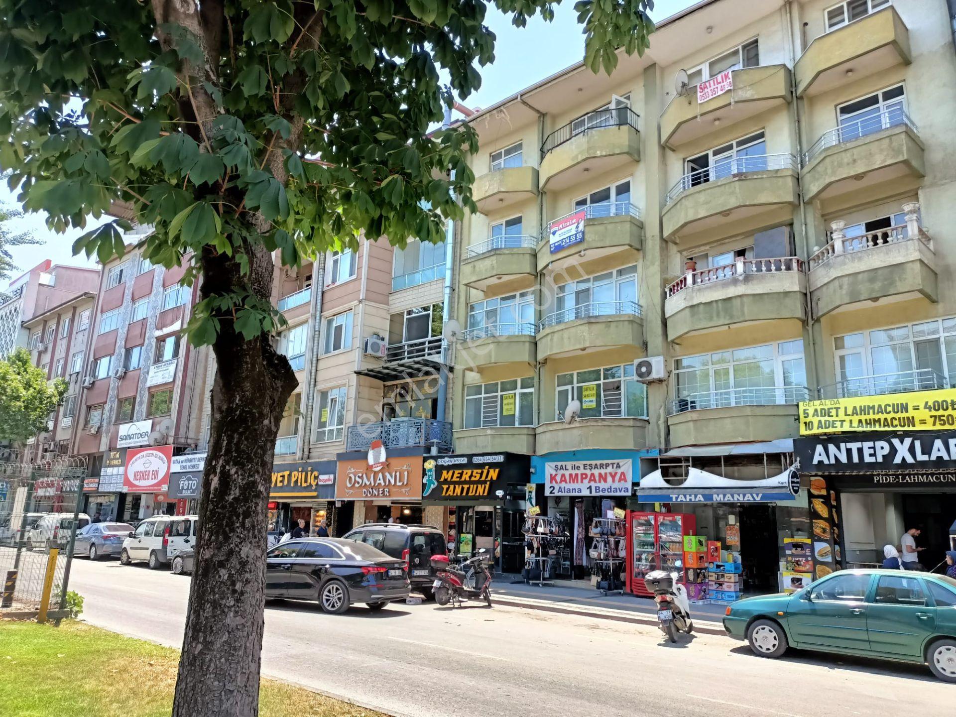 Kurtuluş Mahallesi 3+1 Geniş Ferah Kiralık Daire Şehrin Merkezinde - Görsel 17