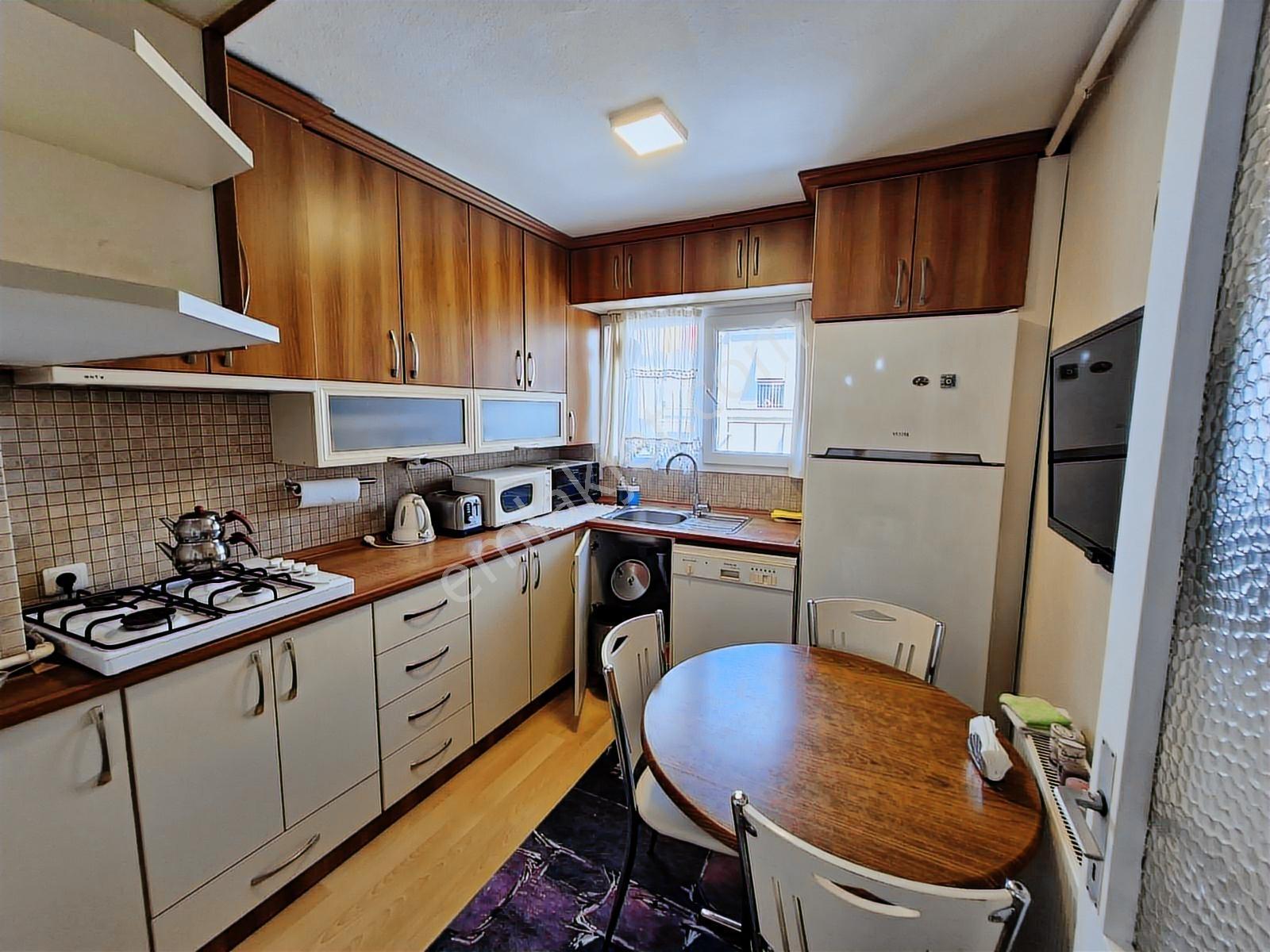Bostanlı Da Full Eşyalı 3+1 Köşe Arakat Kiralık Daire Mkd Emlak - Görsel 22