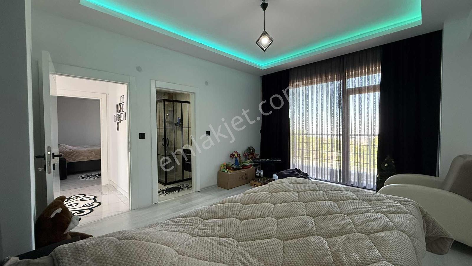 Hacılar Aşağı Mah. 4+1 Özel Yapım Villa - Görsel 33