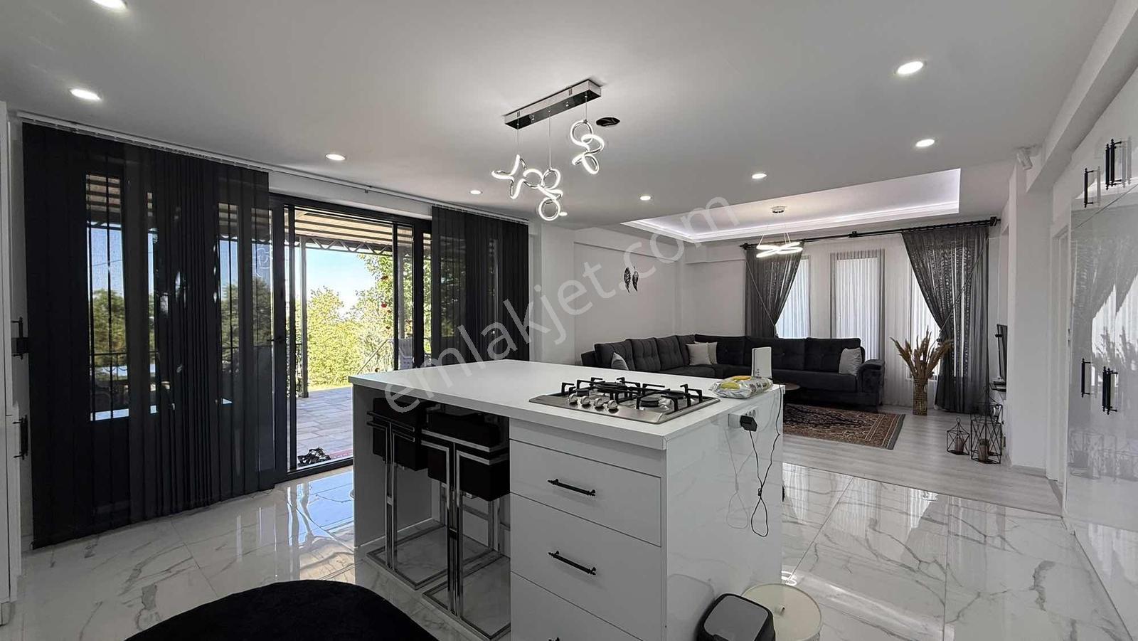 Hacılar Aşağı Mah. 4+1 Özel Yapım Villa - Görsel 14