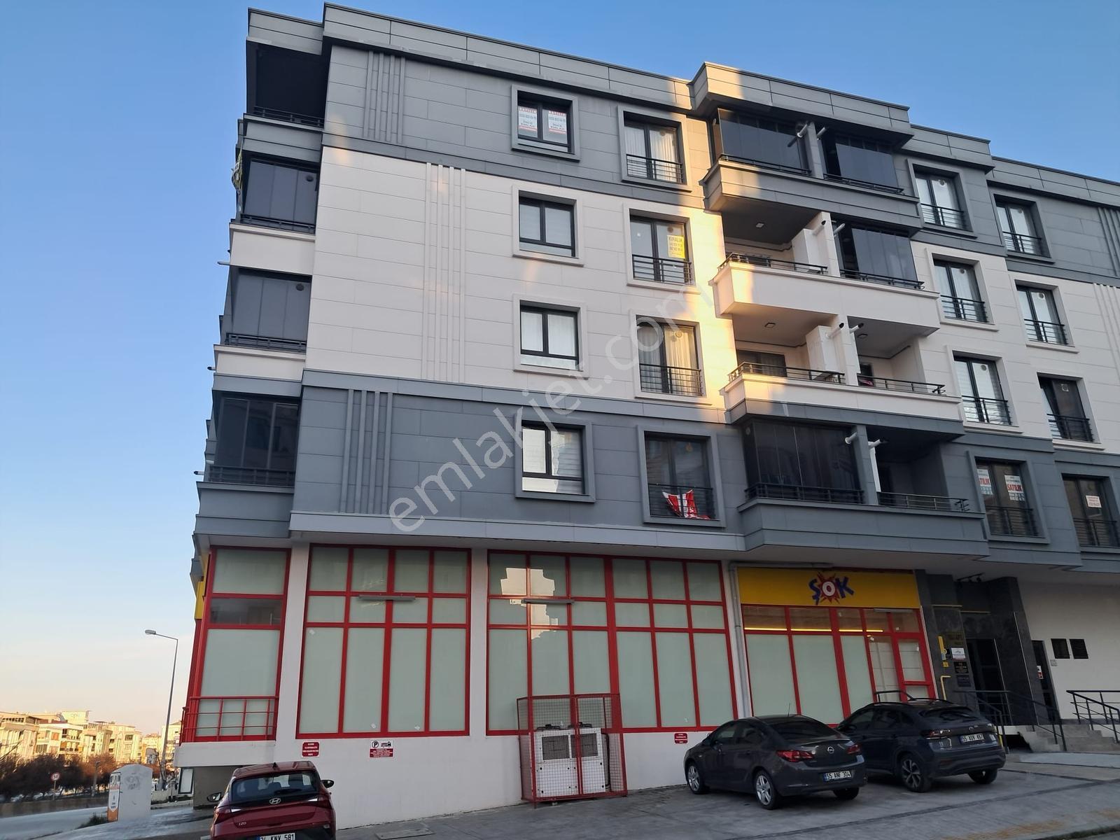 Samsun Atakum Esenevler Eşyasız Bina Tramvaya Cephe 1+1 Kiralık - Görsel 13