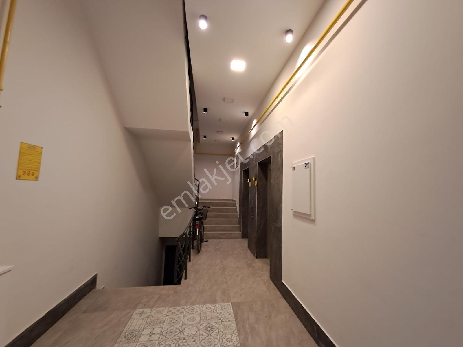 Samsun Atakum Esenevler Eşyasız Bina Tramvaya Cephe 1+1 Kiralık - Görsel 24