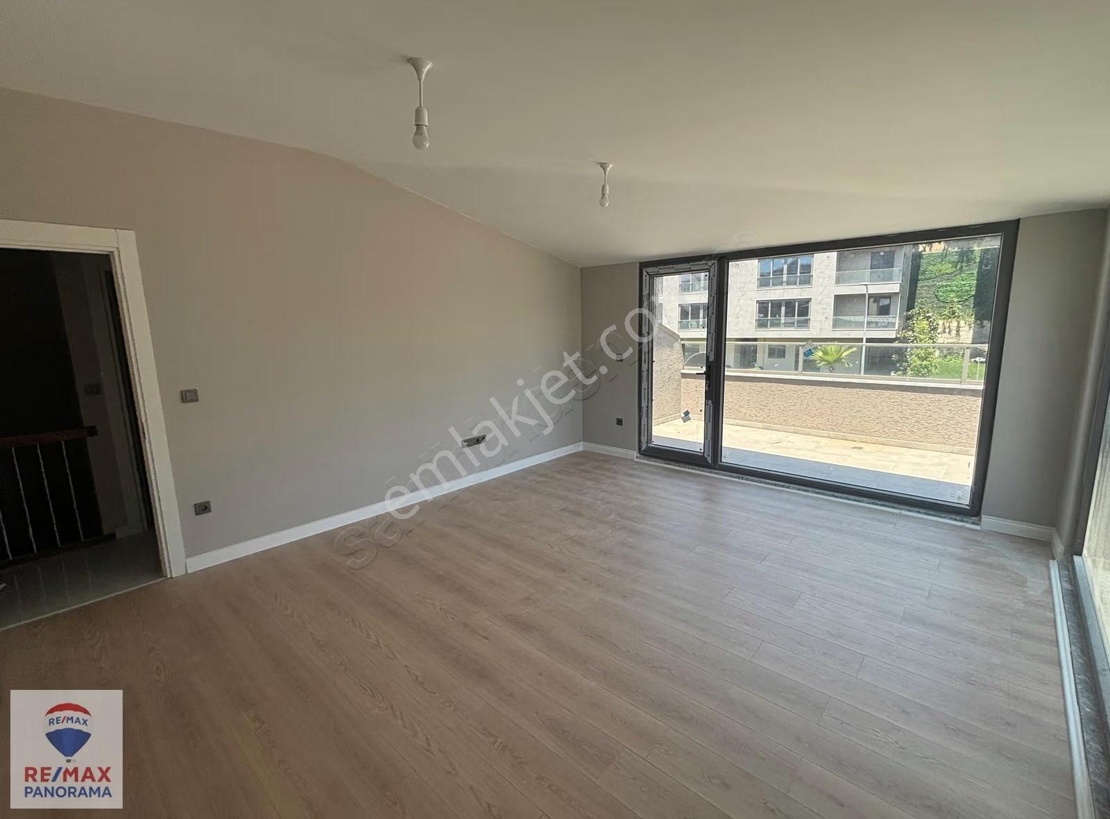 Meda Çengelköy'de Kiralık 4+1 Teraslı Dublex Daire - Görsel 17