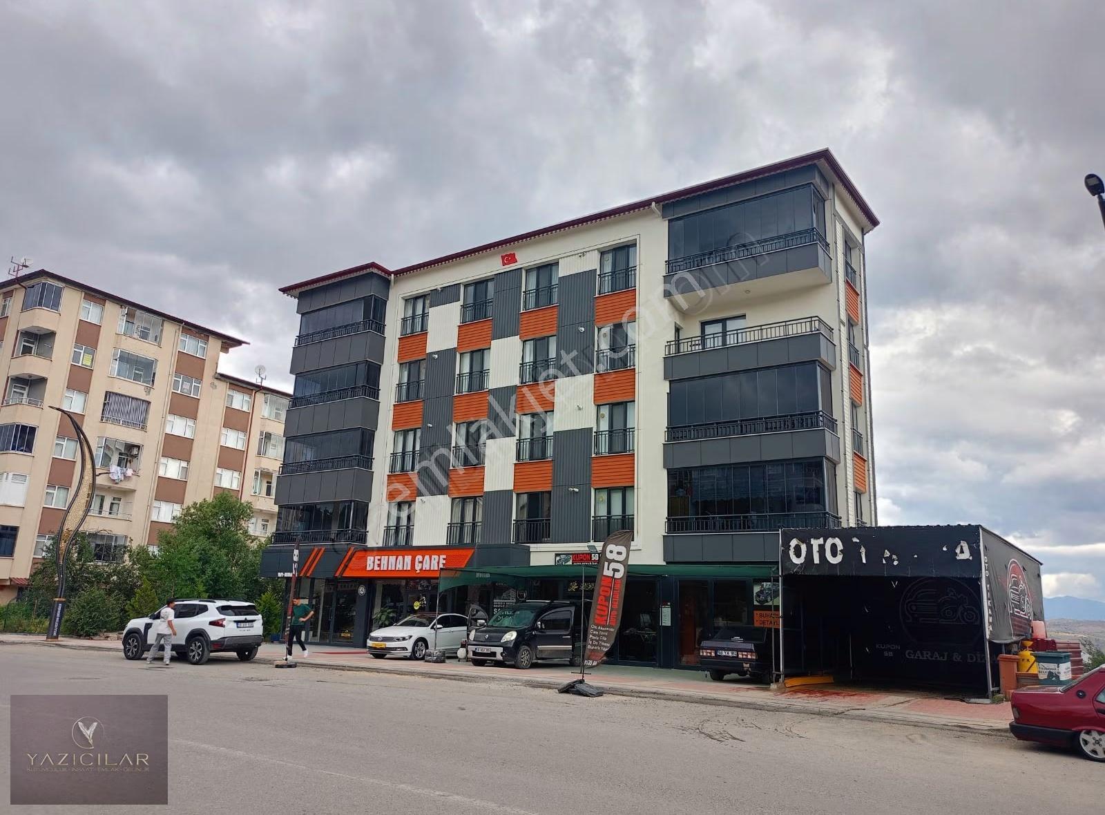 Ebubekir Camii Karşısında 3+1 Ara Kat Daire