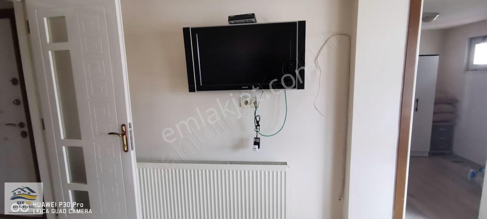 Topraklık'ta Kiralık 2+1 Yalıtımlı Çatı Katı Eşyalı Apart - Görsel 2
