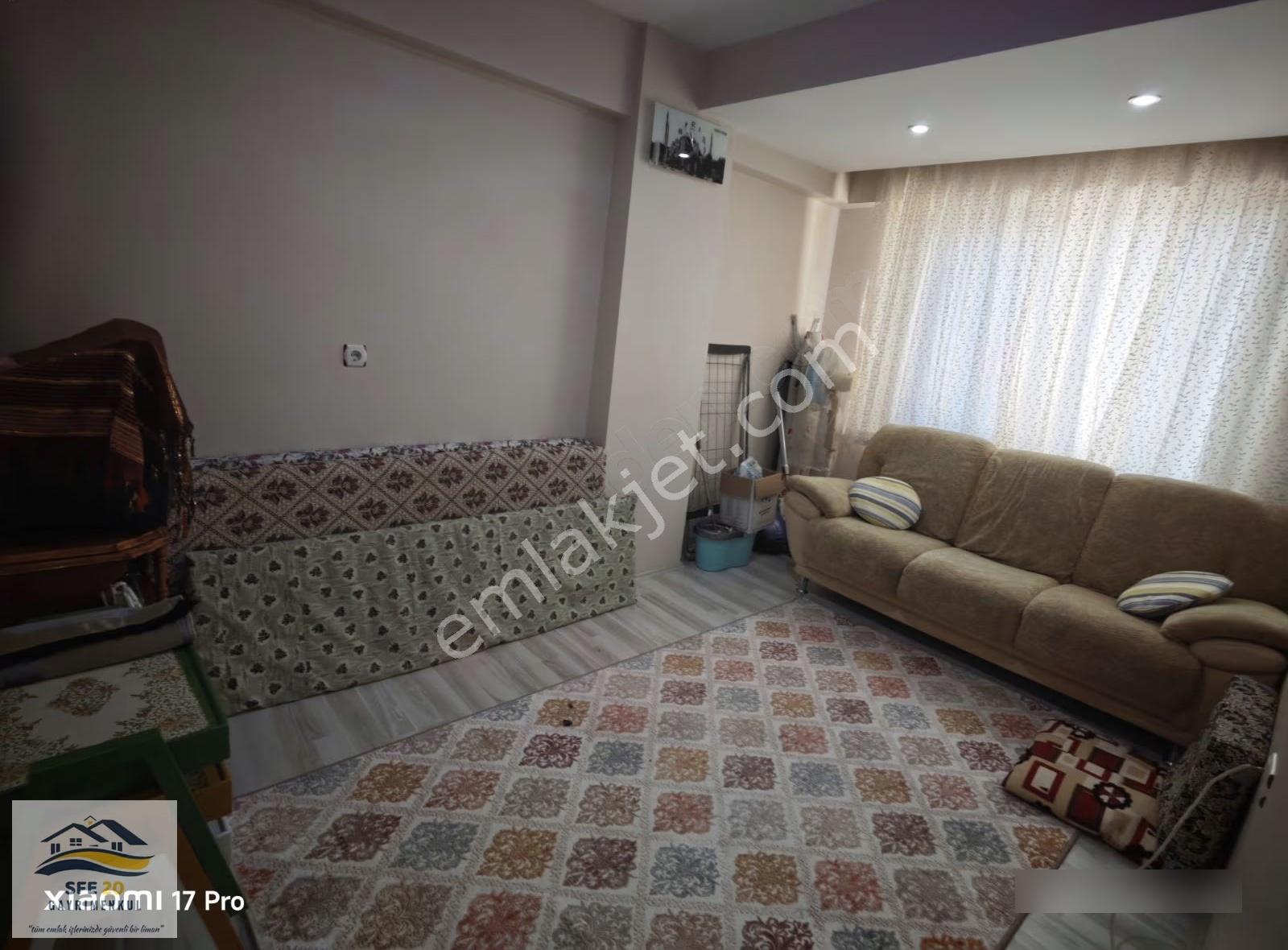Zümrüt Mahallesinde Kiralık 2+1 Asansörlü Eşyalı Daire - Görsel 8
